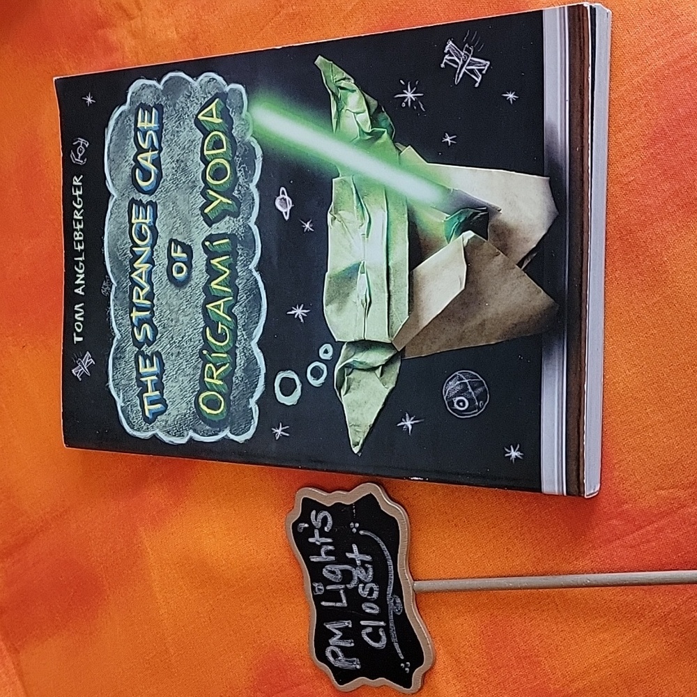 The Strange Case of Origami Yoda Paperback Book Tom Angleberger Star Wars